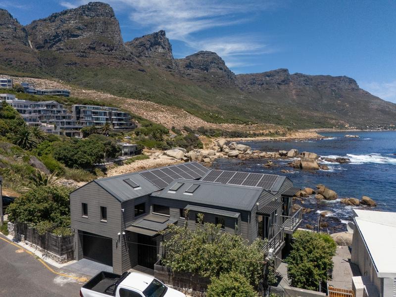 To Let 5 Bedroom Property for Rent in Camps Bay Western Cape